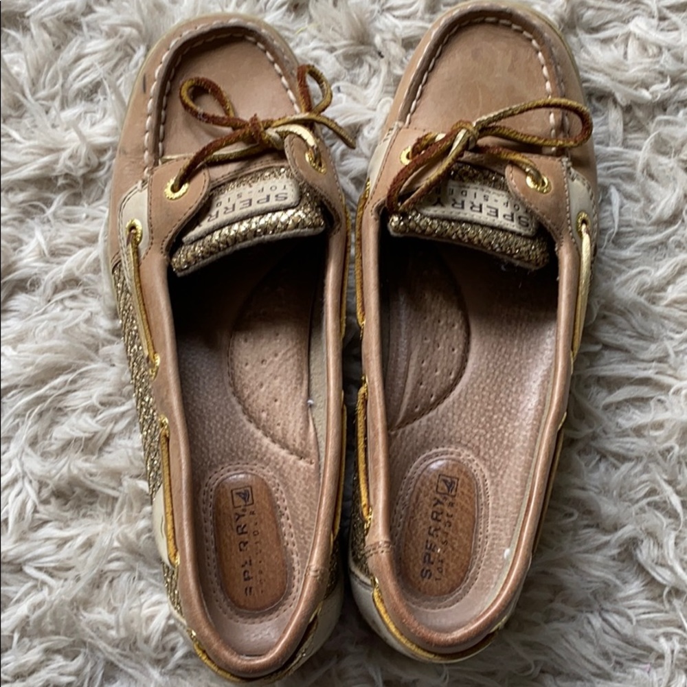 Gently used sperry’s leather shoes